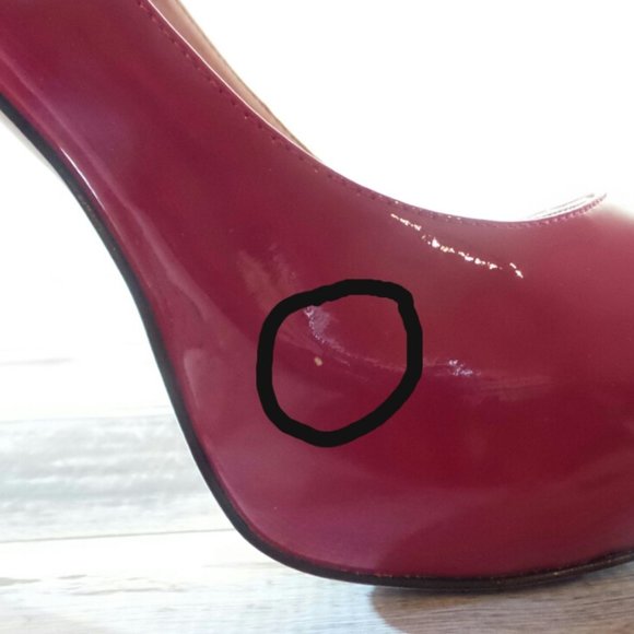 *SOLD* Red Patent Leather Peep Toe Pumps - Picture 6 of 8